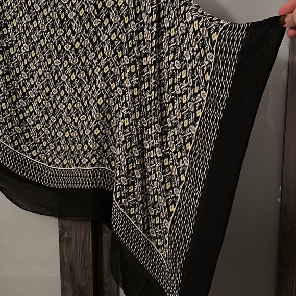 NWOT 100% cotton ikat summer shawl, One size - Picture 2 of 6